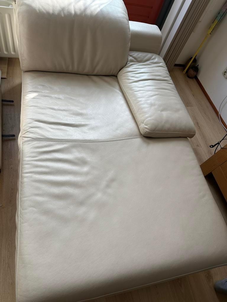 Leren lounge bank / ligbank, Ophalen, 150 tot 200 cm, Zo goed als nieuw, Leer