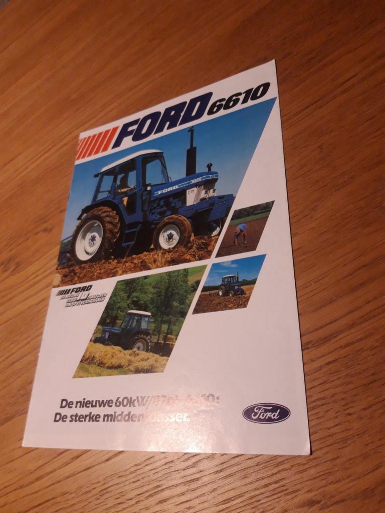Ford 6610 folder, Ophalen of Verzenden, Zo goed als nieuw