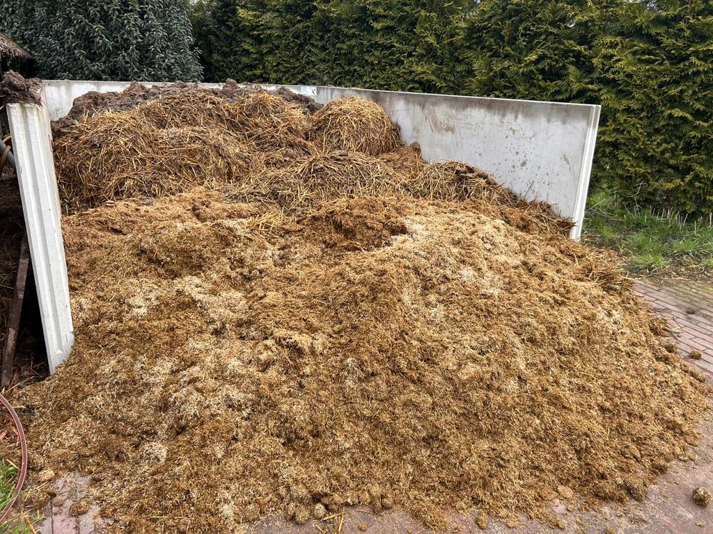 GRATIS MEST AF TE HALEN, Dieren en Toebehoren