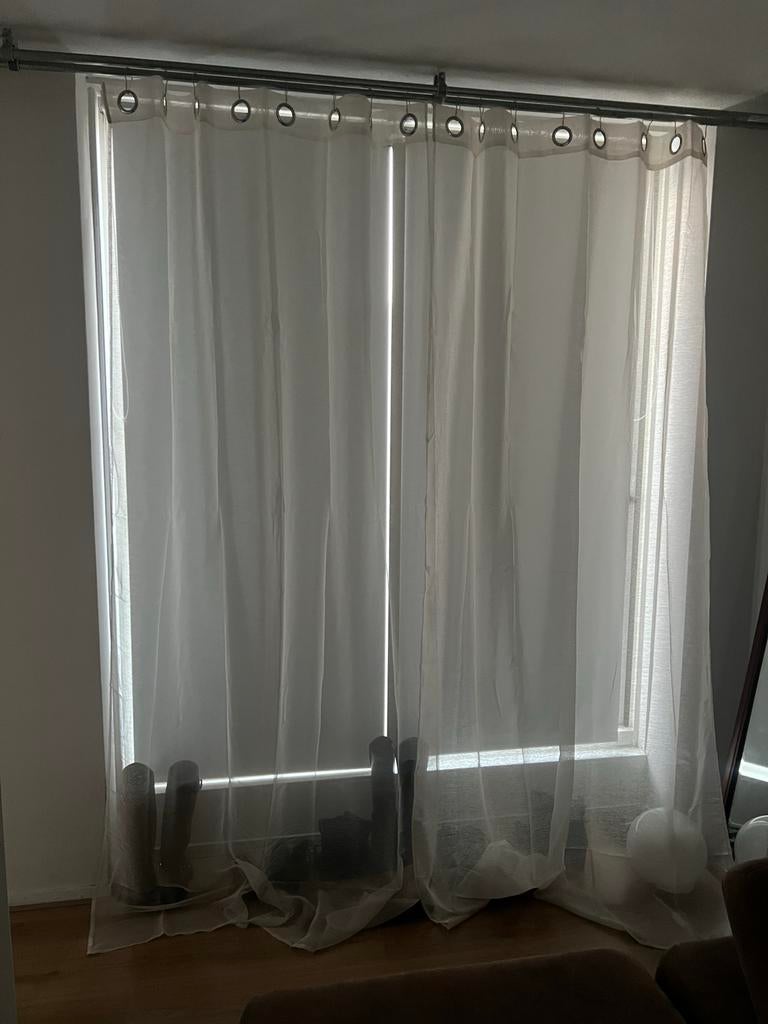 2 Crème Witte Chiffon Vitrage Gordijnen met Ringen, 100 tot 150 cm, 200 cm of meer, Ophalen of Verzenden, Zo goed als nieuw