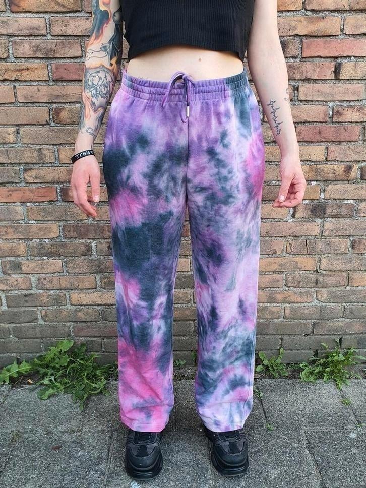 Hand geverfd paars - roze - zwart tie dye sweatpants maat M, Kleding | Dames, Sportkleding, Maat 38/40 (M), Paars, Nieuw, Ophalen of Verzenden