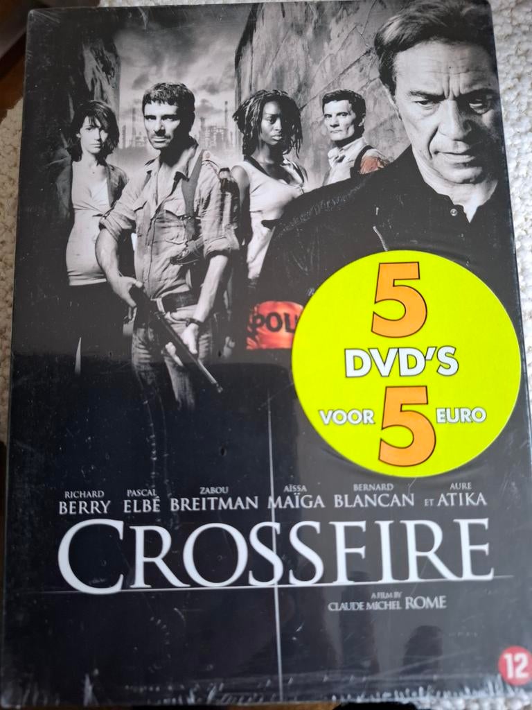 Crossfire nieuw in seal, Alle leeftijden, Ophalen of Verzenden, Zo goed als nieuw, Detective en Krimi