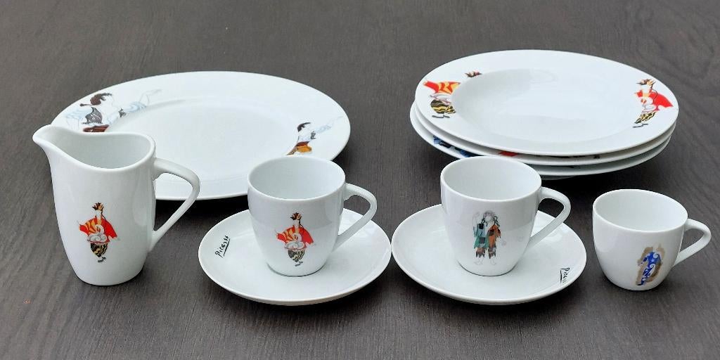 servies onderdelen Pablo Picasso (240330), Huis en Inrichting, Keuken | Servies, Ophalen of Verzenden, Nieuw, Porselein, Overige stijlen