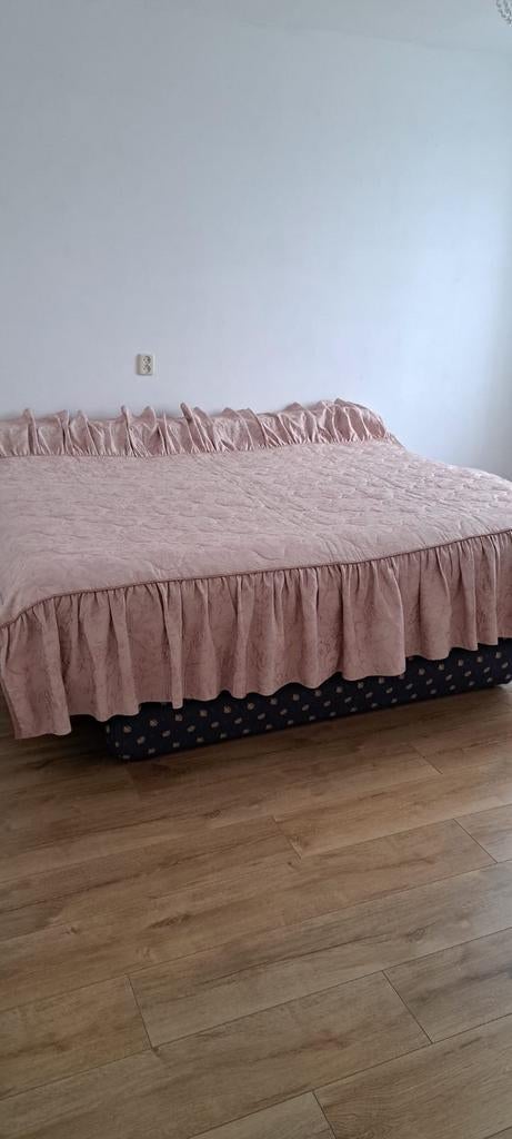 Sprei bed, Ophalen, Zo goed als nieuw, Tweepersoons