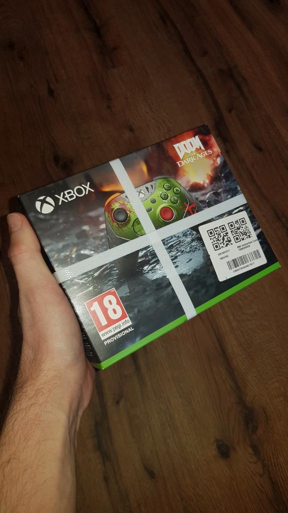 Xbox Wireless Controller - DOOM: The Dark Ages Limited Editi, Ophalen of Verzenden, Controller, Draadloos, Nieuw