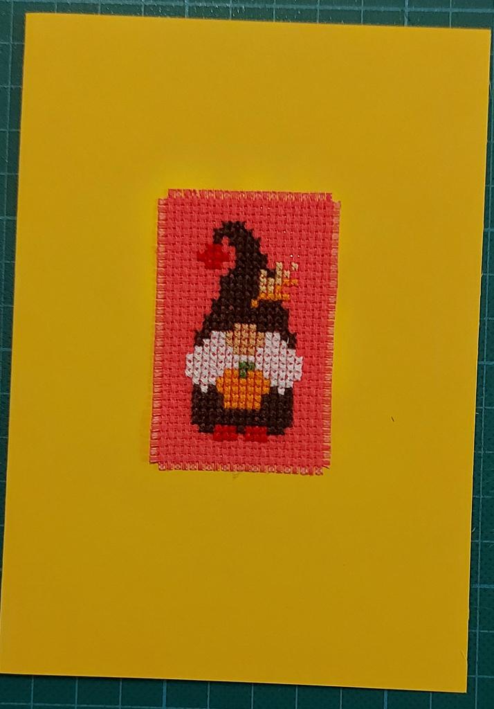 kaart met geborduurde gnoom met pompoen (1795), Ophalen of Verzenden, Nieuw, Overige thema's