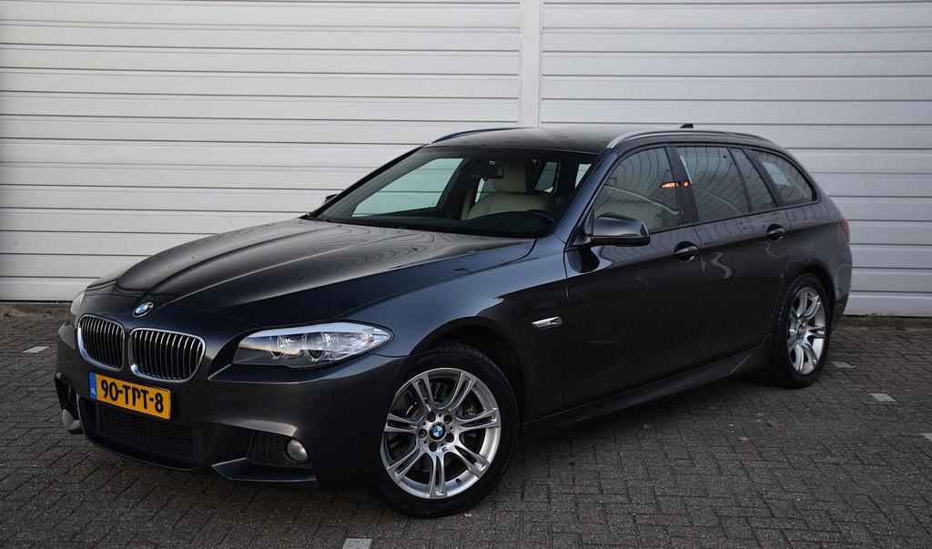 BMW 5-serie Touring 528i High Executive*M-Pakket*Leder*Trekh, Automaat, Euro 5, Achterwielaandrijving, Gebruikt