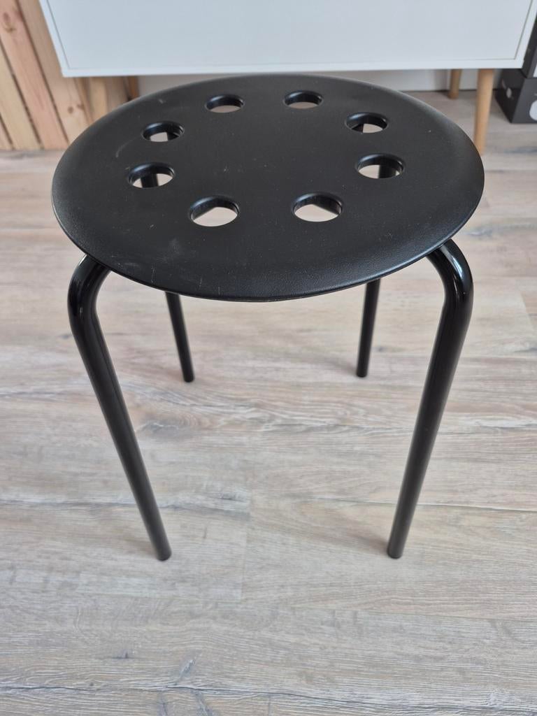 Zwart krukje, Ophalen, Zo goed als nieuw, Hout