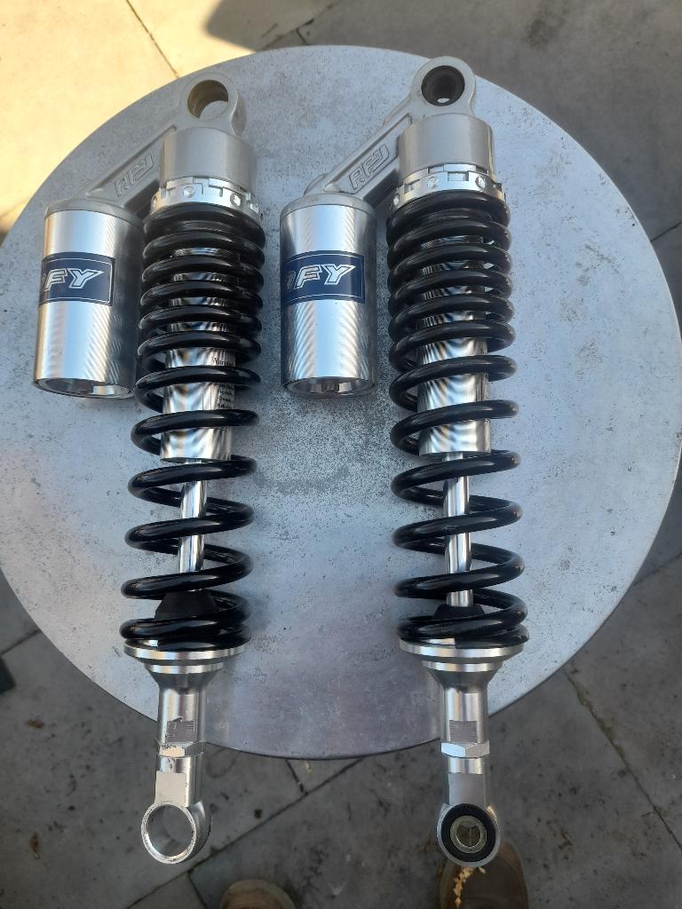 RFY dempers vrijwel NIEUW, Ophalen of Verzenden, Nieuw