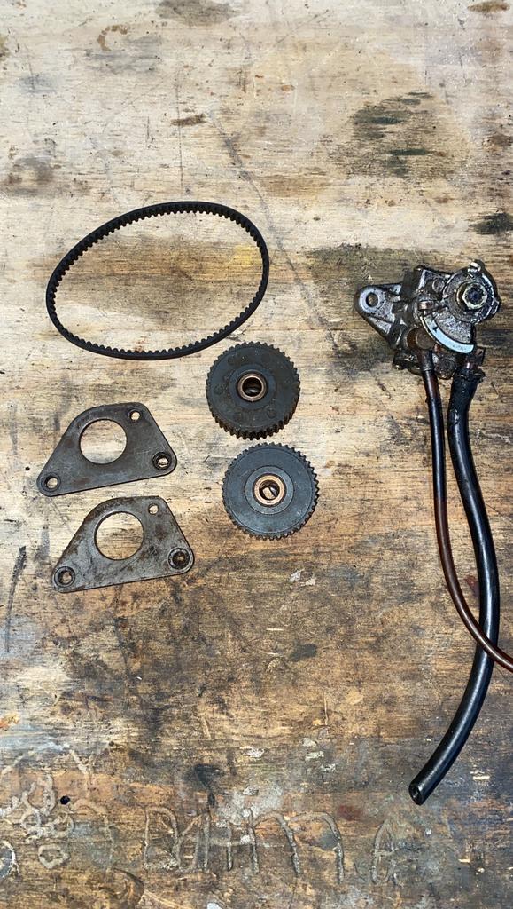 Piaggio oliepomp onderdelen 125-180cc, Ophalen of Verzenden, Gebruikt, Staal