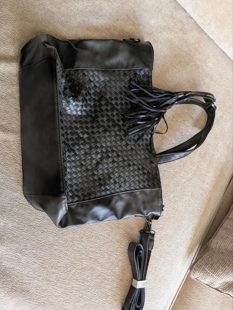 Zwarte gevlochten tas met franjes, Ophalen of Verzenden, Gebruikt, Zwart, Handtas
