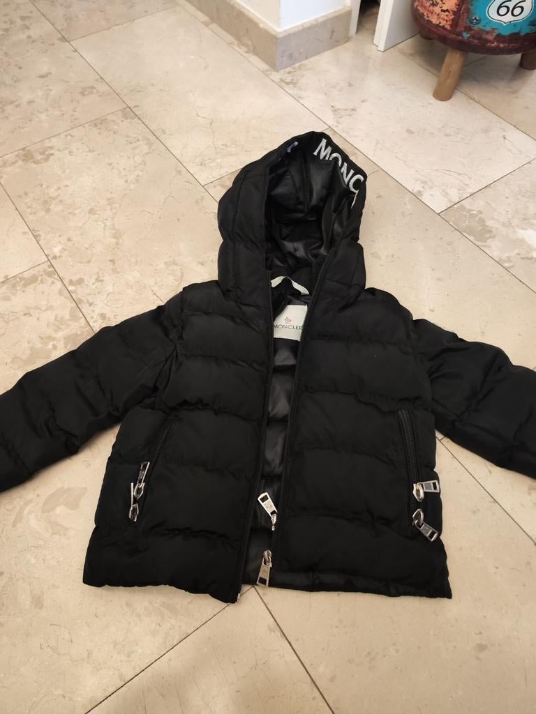 Kinder jas moncler voor 3a4 jaar, Moncler, Ophalen of Verzenden, Zo goed als nieuw, Jongen
