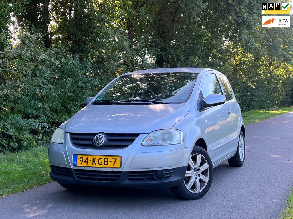 Volkswagen Fox 1.2 Trendline, Voorwielaandrijving, 969 kg, 4 stoelen, 1198 cc