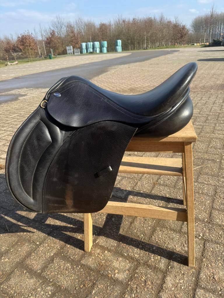 Euroriding veelzijdigheids zadel, Dieren en Toebehoren, Ophalen, Gebruikt, Recreatie