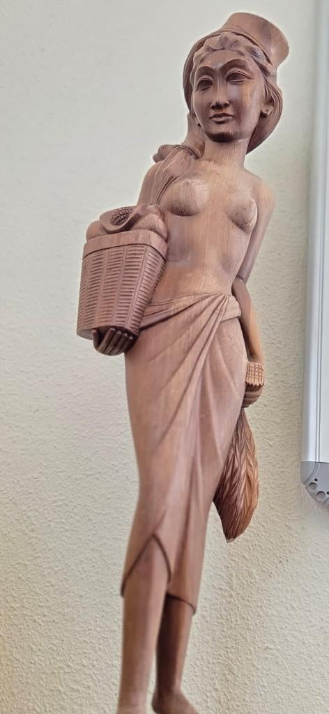 Handgestoken Balinees Vrouw met Fruitmand Tropisch Hardhout, Ophalen of Verzenden