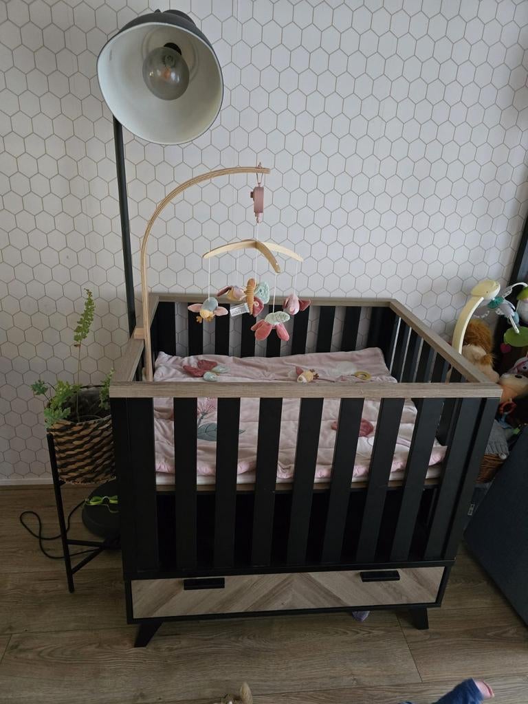 Interbaby Box Met Lade Lancaster Zwart / Visgraatmotief, Ophalen of Verzenden, Boxkleed
