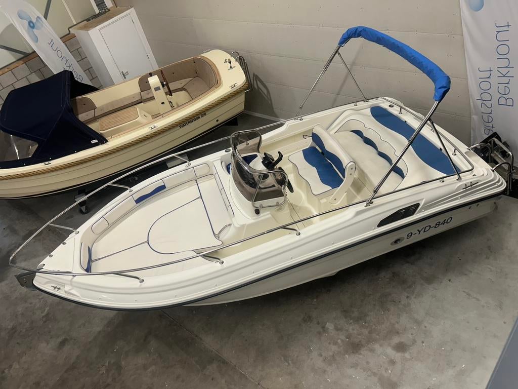 Tekoop: rainieri milennum 19 20 , 4,3 mercruiser, 2001, Ophalen, Gebruikt, Binnenboordmotor, 200 pk of meer