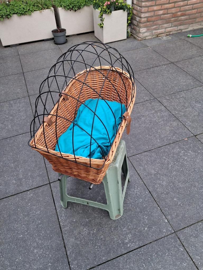 Hondenmand voor achterop de fiets, Ophalen, Gebruikt