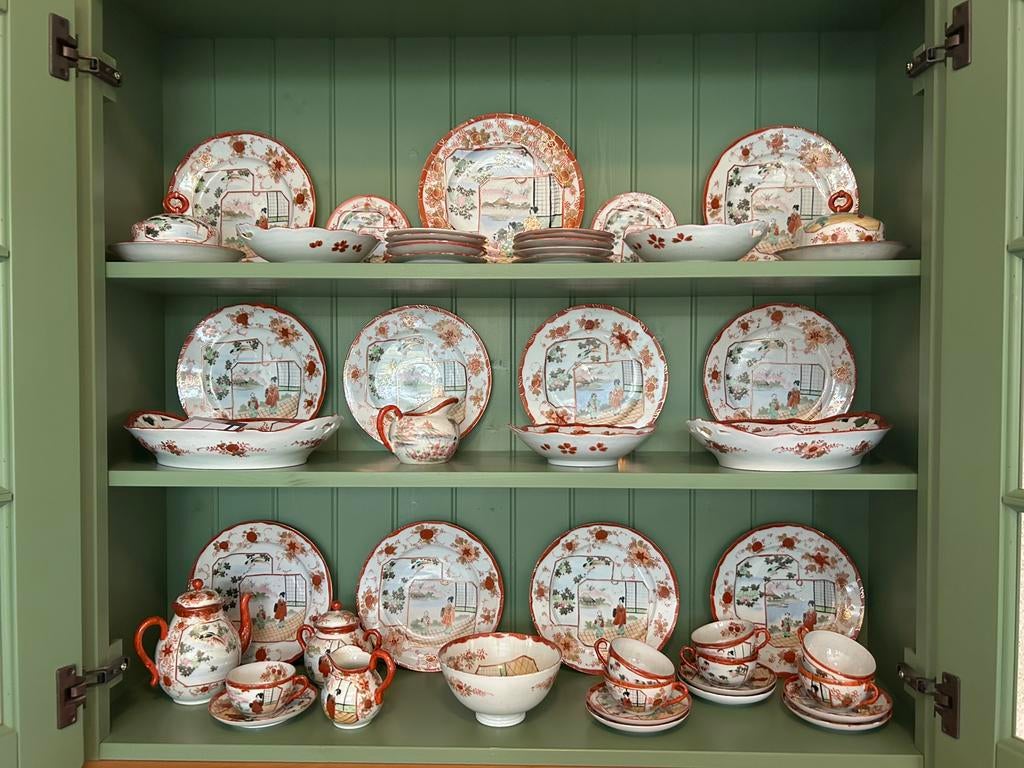 Japans antiek eierschaal servies, Ophalen