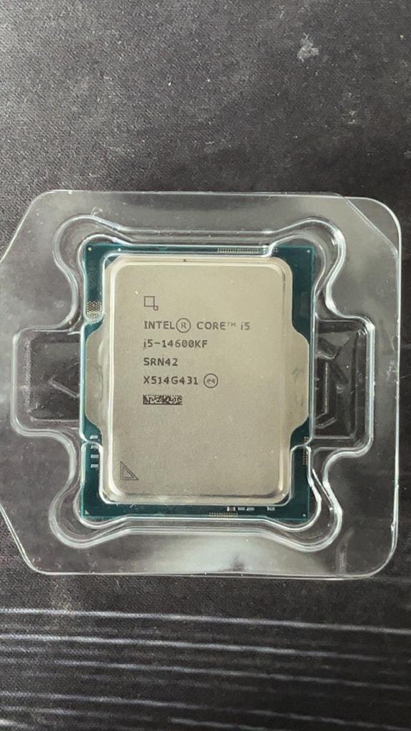 Intel i5 14600kf CPU, Computers en Software, Processors, Ophalen of Verzenden, Zo goed als nieuw, 24-core, 4 Ghz of meer