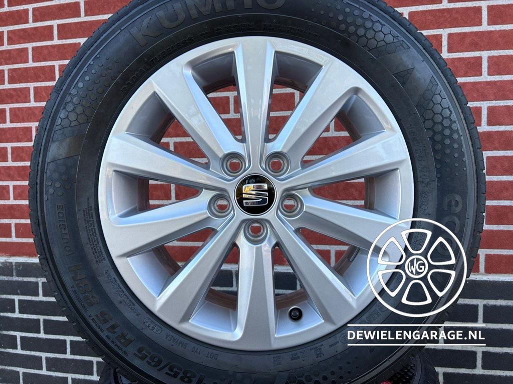 Seat Ibiza 2025 Velgen + Banden NIEUW Origineel Fabia Polo 5, Auto-onderdelen, Banden en Velgen, 15 inch, -, -, Banden en Velgen