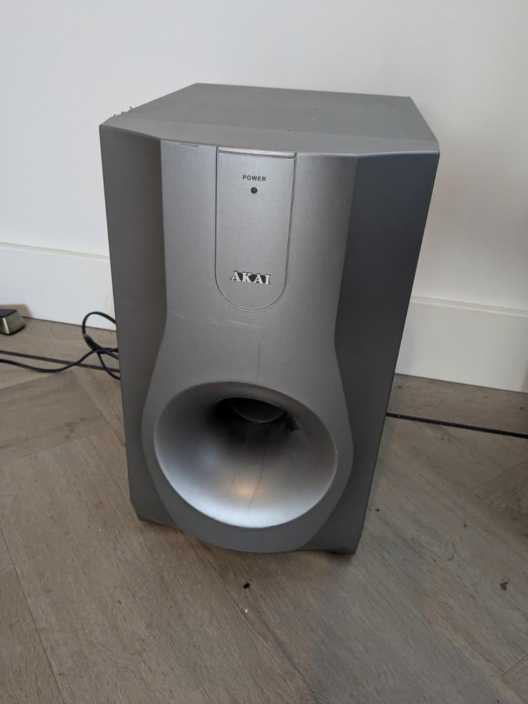 AKAI actieve subwoofer DV-R4200SS, Gebruikt, Subwoofer, Minder dan 60 watt, Ophalen