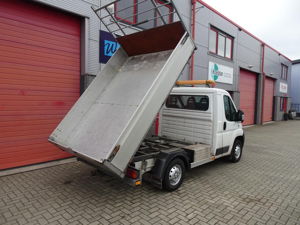 Fiat Ducato 33 2.2 MultiJet KH1 3 pers achterwaartse kipper, Auto's, Bestelauto's, Voorwielaandrijving, Gebruikt, 4 cilinders