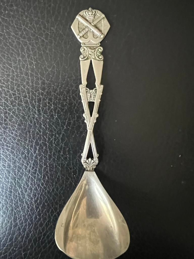 Suikerschep Artillerie Embleem, Antiek en Kunst, Ophalen of Verzenden