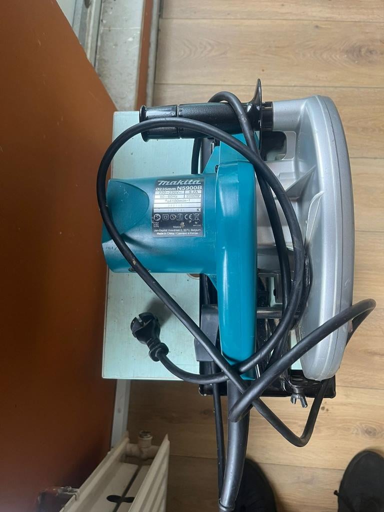 Makita N5900B Handcirkelzaag - Krachtpatser!, Ophalen, Gebruikt, Cirkelzaag, 70 mm of meer