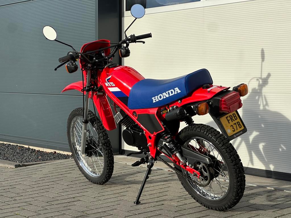 Honda MT5 1986 R134 Rood, Honda, Ophalen of Verzenden, Zo goed als nieuw, Rivium Boulevard 201-234 (Level 11) 2909 LK Capelle aan den IJssel
