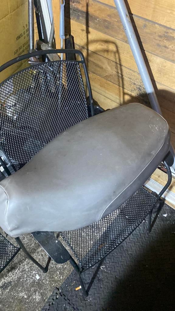 Skipper skr 125 zadel typhoon zadel, Fietsen en Brommers, Brommeronderdelen | Scooters, Ophalen of Verzenden, Gebruikt