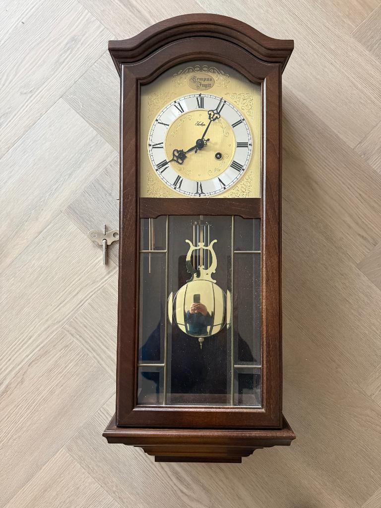 Jeka wandklok, Ophalen