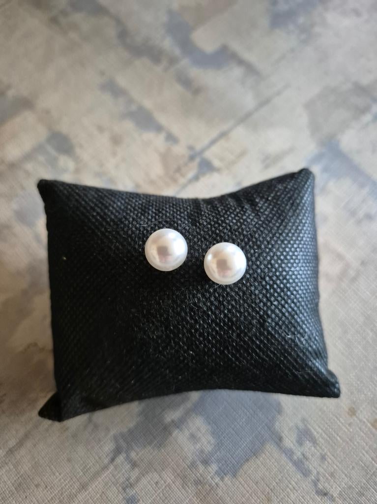 nr 104 oorbellen, Wit, Nieuw, Ophalen of Verzenden, Knopjes of Stekers