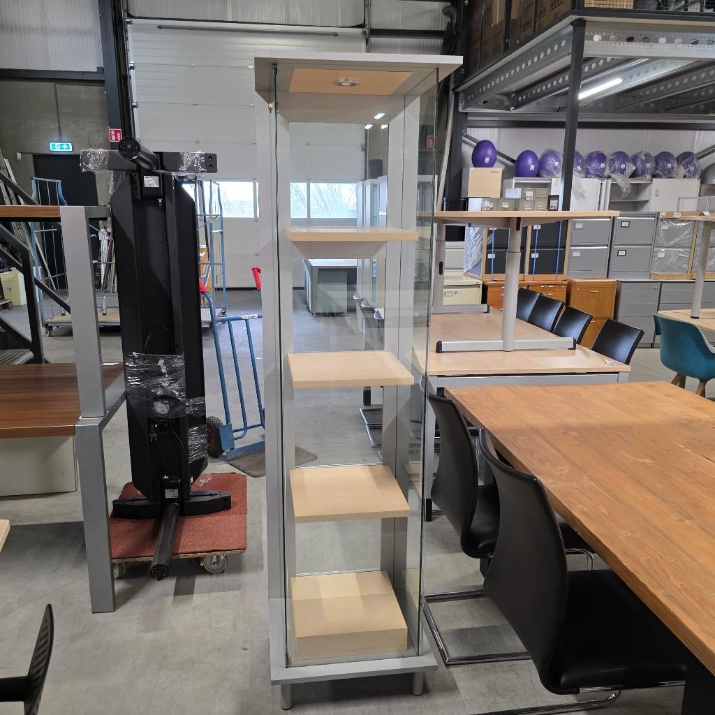 prachtige GALLERIA glazen vitrine 's vitrinekast 185 cm hg, Huis en Inrichting, Kasten | Vitrinekasten, Zo goed als nieuw, 150 tot 200 cm