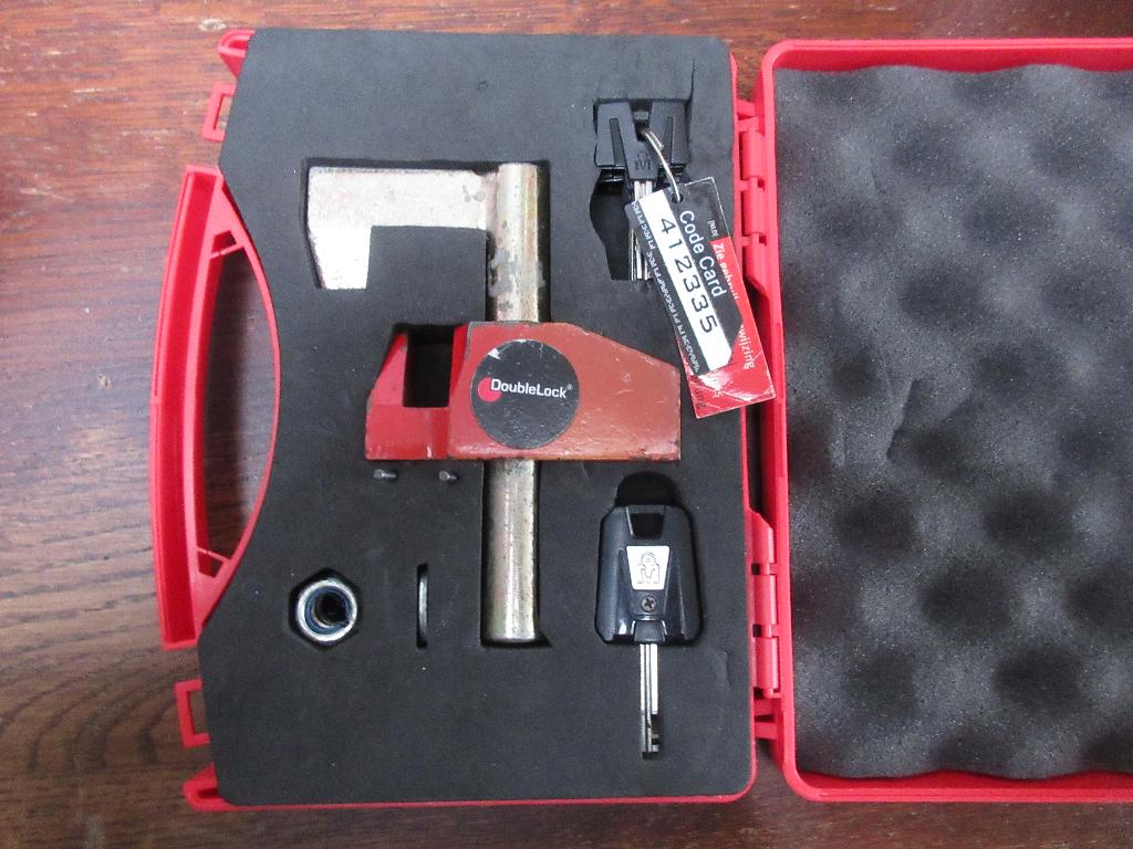 Double Lock eagle caravan slot, Ophalen of Verzenden, Zo goed als nieuw