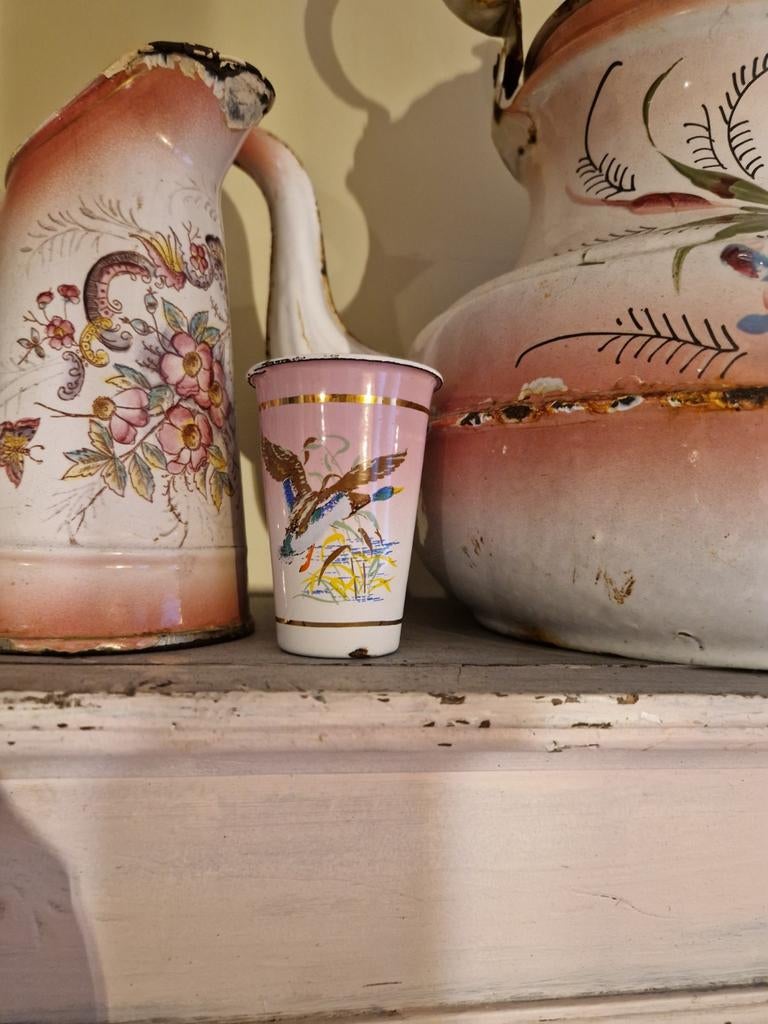 Zeldzame roze emaille jachtbeker, Antiek en Kunst, Ophalen of Verzenden