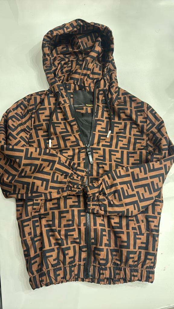 Fendi jas maat 8-9 jaar, Verzenden, Zo goed als nieuw, Meisje, Jas