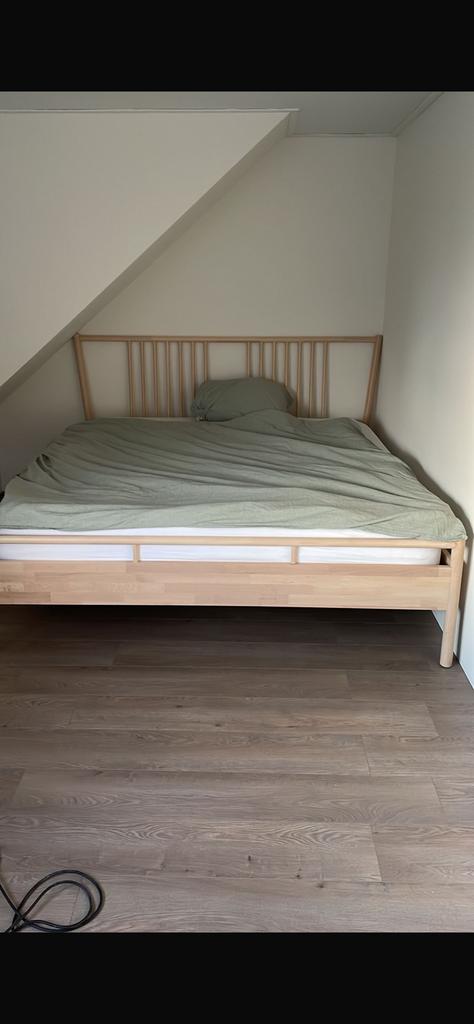 BJÖRKSNÄS bed 180cm, Ophalen, Tweepersoons, Zo goed als nieuw, 180 cm