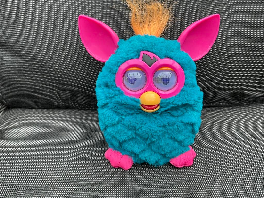 Nieuwe zgan Furby Hasbro Pink stuff uit 2012, alles werkt, Ophalen, Nieuw