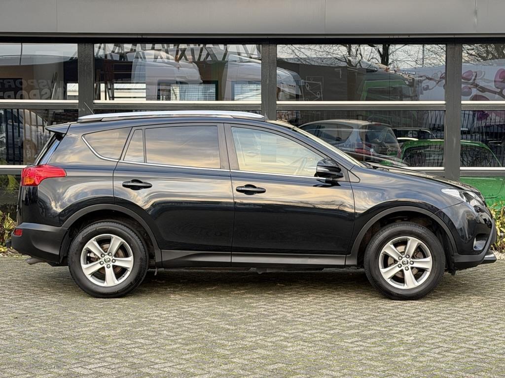 Toyota RAV4 2.0 Dynamic 4WD Camera NAP APK !, Stof, Gebruikt, 4 cilinders, 2000 kg