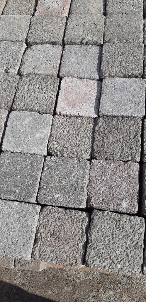 Gratis ophalen klinkers, Ophalen, Gebruikt, Beton, Klinkers