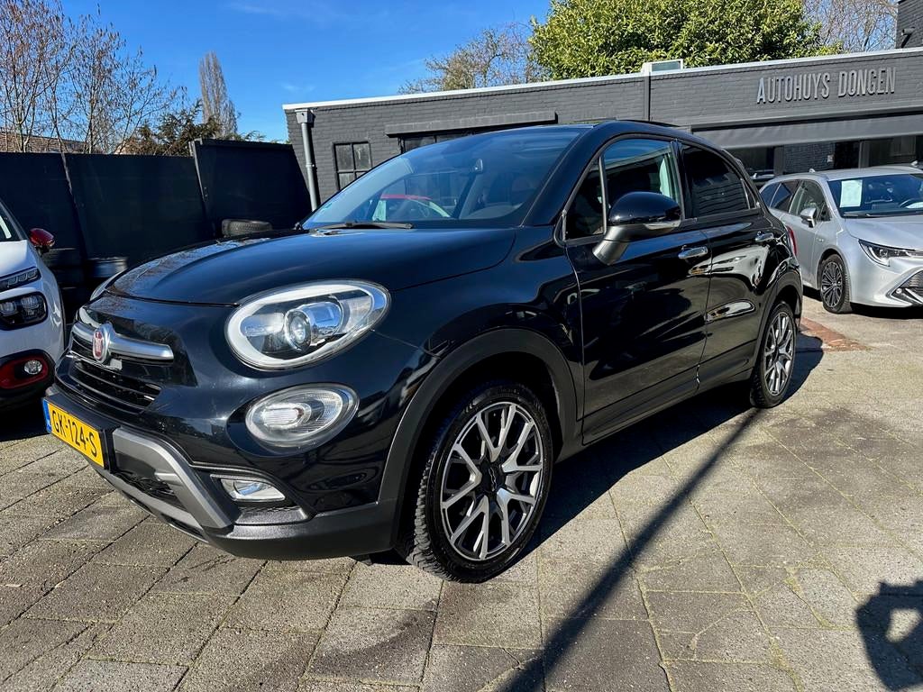 Fiat 500 X Cross 1.4 140pk Cross Plus|LEDER|NAVI|CAMERA|CLIM, Voorwielaandrijving, Lichtsensor, Gebruikt, 4 cilinders