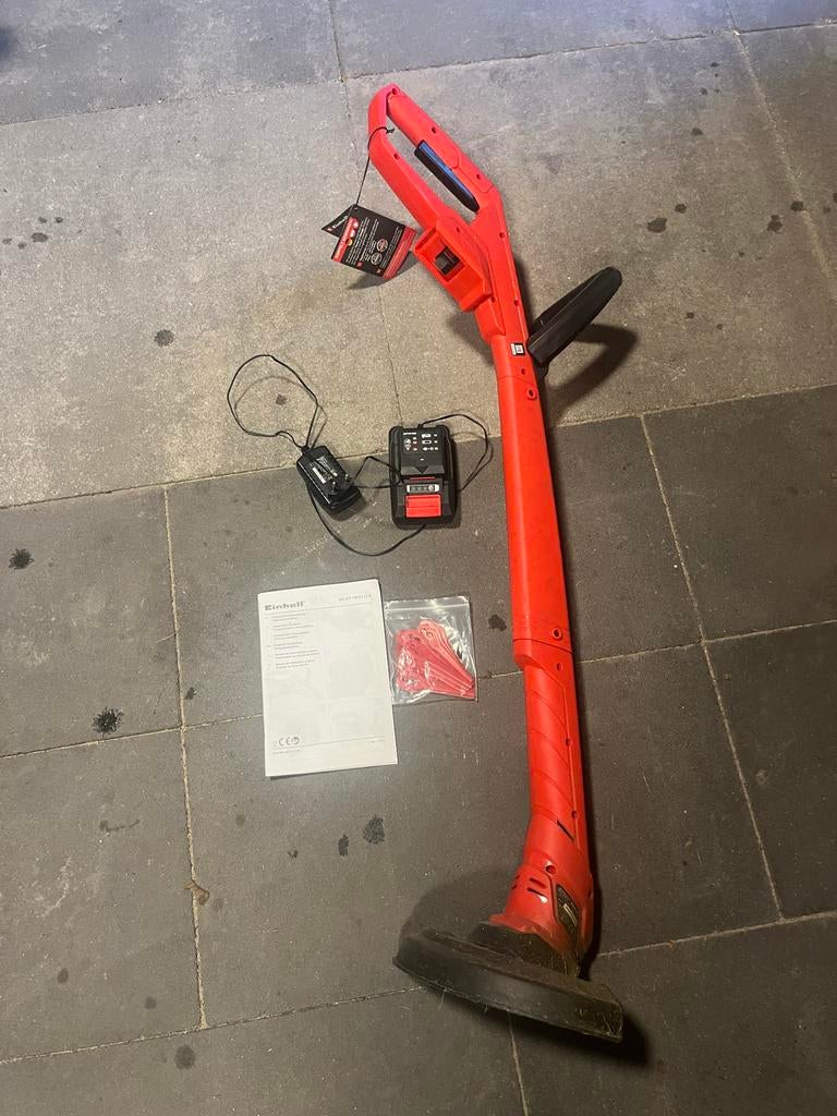 Einhell grastrimmer met accu en lader GC-CT 18/24, Ophalen of Verzenden, Gebruikt, 10 tot 30 cm, Accu