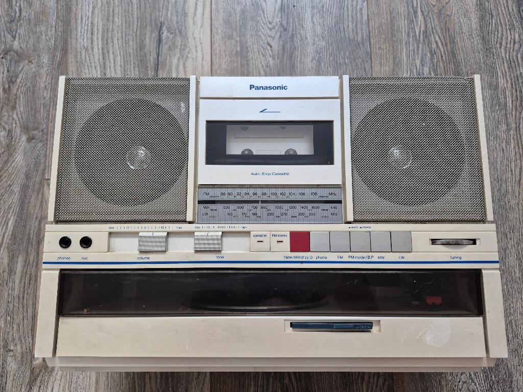 Panasonic SG-J500L radio/ cassette/ platenspeler, Audio, Tv en Foto, Platenspelers, Gebruikt, Platenspeler, Overige merken, Ophalen of Verzenden