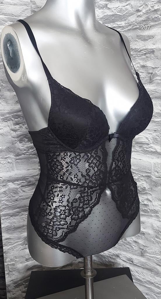 Sexy zwarte stringbody S, Kleding | Dames, Ondergoed en Lingerie, Ophalen of Verzenden, Zwart, Body of Korset