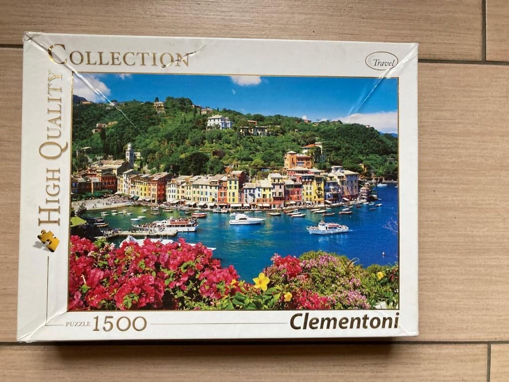 4 Puzzels van 1000 en 2000 stukjes., Ophalen of Verzenden, 500 t/m 1500 stukjes, Zo goed als nieuw, Legpuzzel