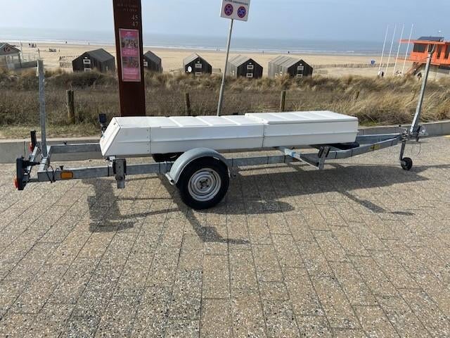 Pega Catamaran trailer 'C650' incl. 'Sailbox', Watersport en Boten, Ophalen, Zo goed als nieuw, Overige brandstoffen