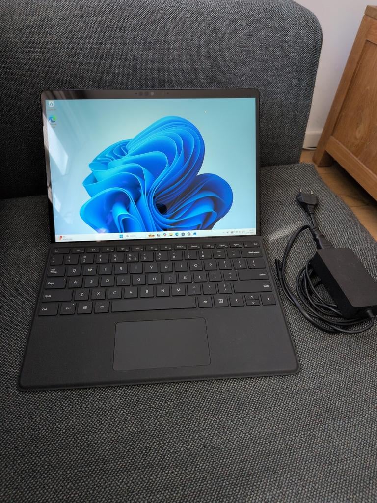 Microsoft Surface Pro X SQ1, Computers en Software, Windows Laptops, Ophalen, 13 inch, 2 tot 3 Ghz, SSD