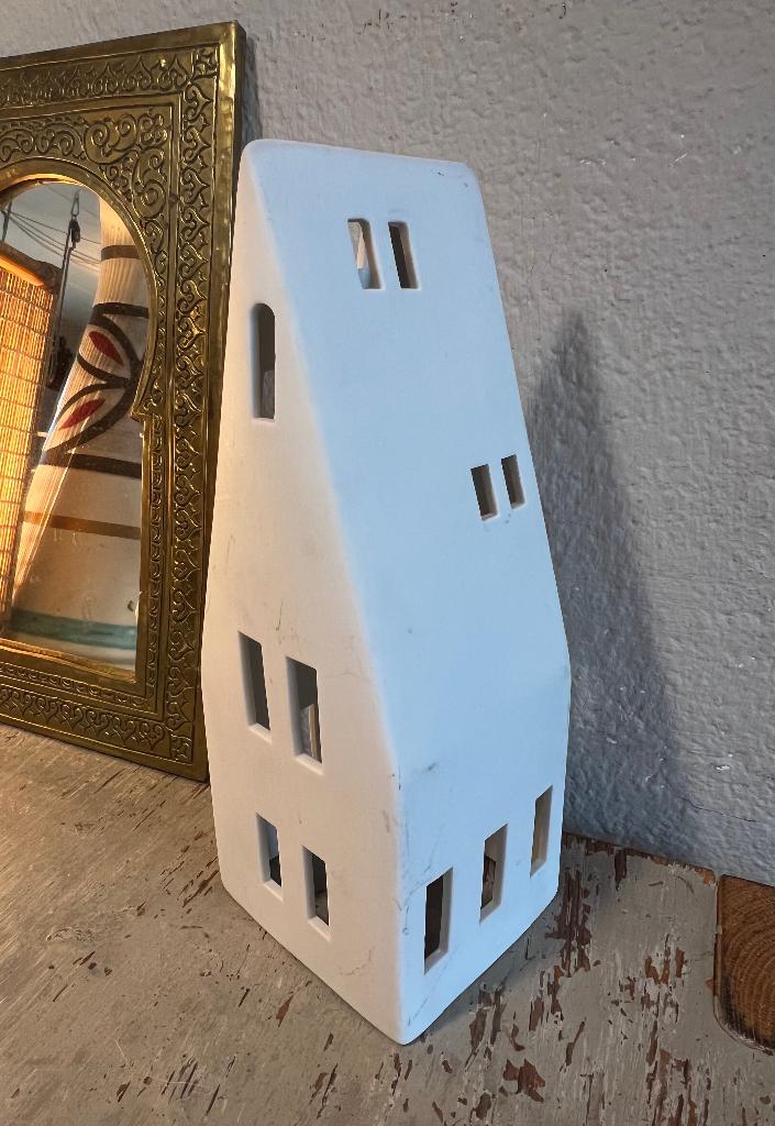 Räder porselein theelichthouder wit huisje puntdak decoratie, Overige materialen, Wit, Ophalen of Verzenden, Zo goed als nieuw