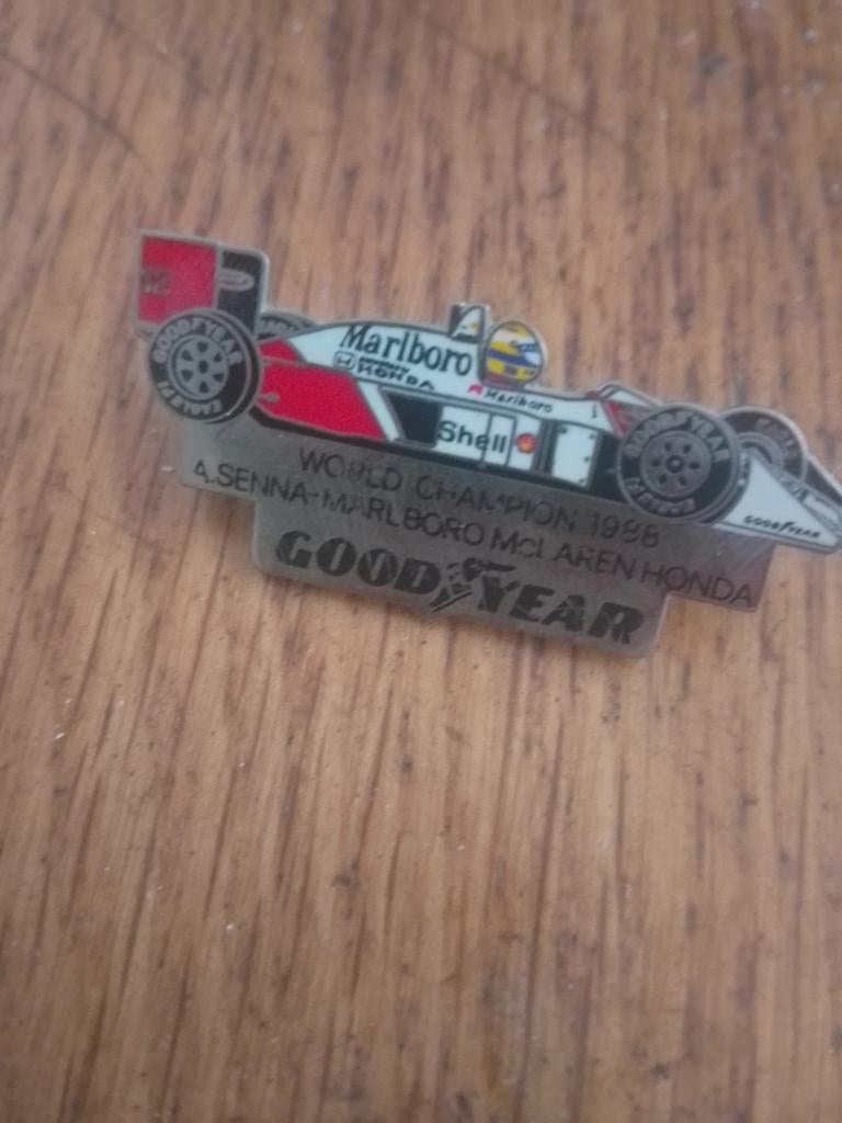 Speltje, Ophalen, Gebruikt, Sport, Speldje of Pin